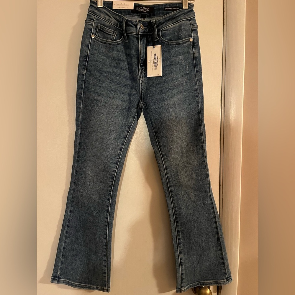 Judy Blue Cropped Bootcut Jean (JB88429)
